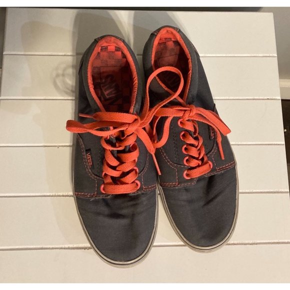 Vans Shoes - Gray pink lace up vans US 6.5